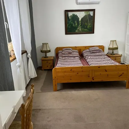 Udin Casa de Férias *